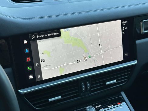 Certified 2023 Porsche Cayenne Turbo image 26