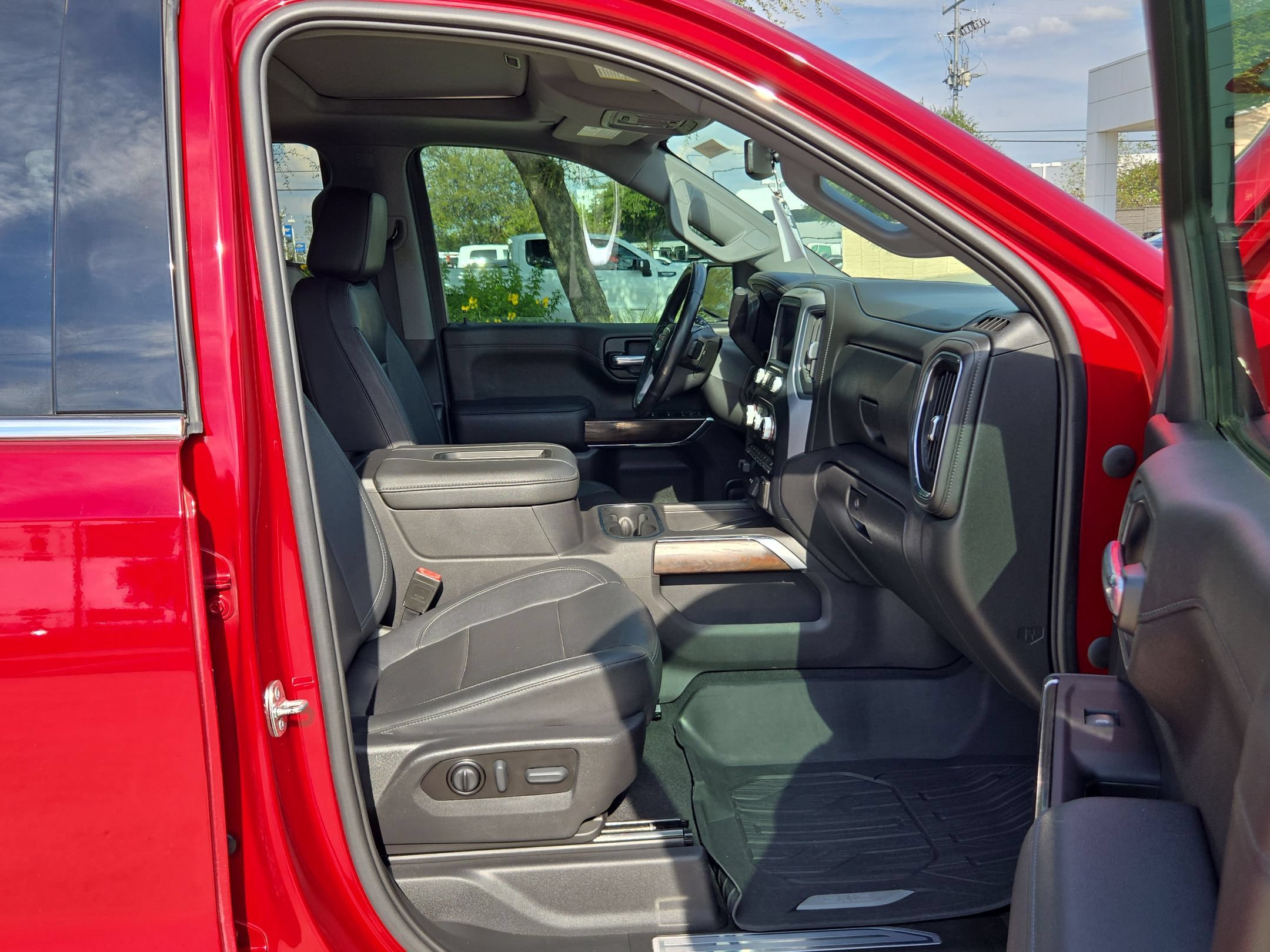 Certified 2022 GMC Sierra 1500 SLT RWD image 25