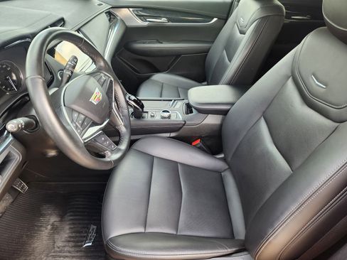 Used 2023 Cadillac XT5 Premium Luxury FWD image 18