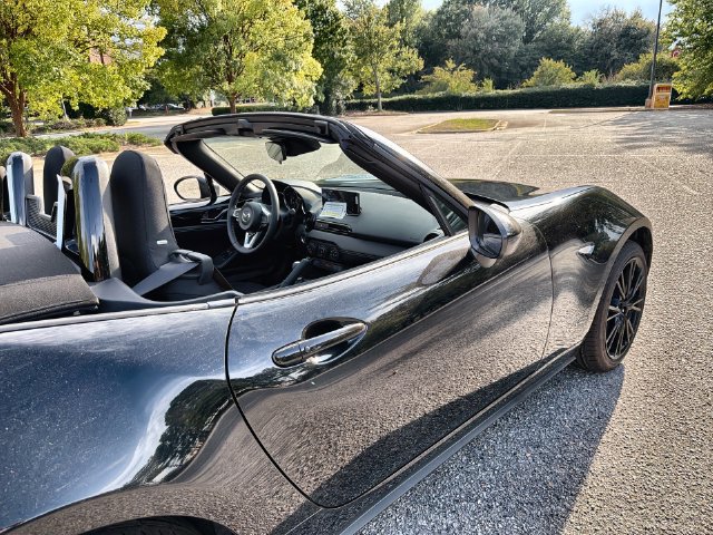 New 2026 MAZDA MX-5 Miata Club w/ Interior Package RWD image 23