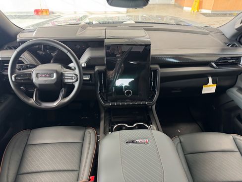 New 2026 GMC Yukon AT4 w/ AT4 Premium Package image 15