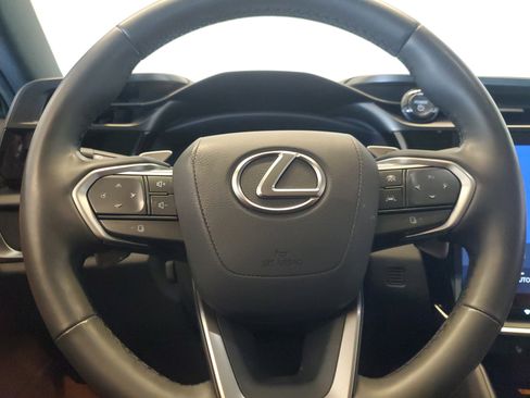 Certified 2023 Lexus RZ 450e Premium w/ Accessory Package (2T) AWD/4WD image 27