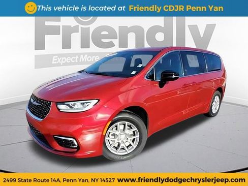 New 2026 Chrysler Pacifica Select FWD image 1