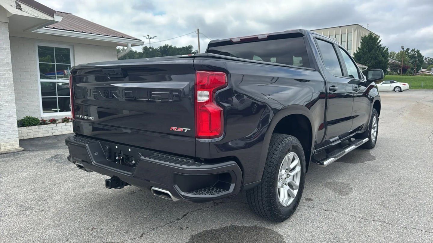 Used 2022 Chevrolet Silverado 1500 RST AWD/4WD image 5
