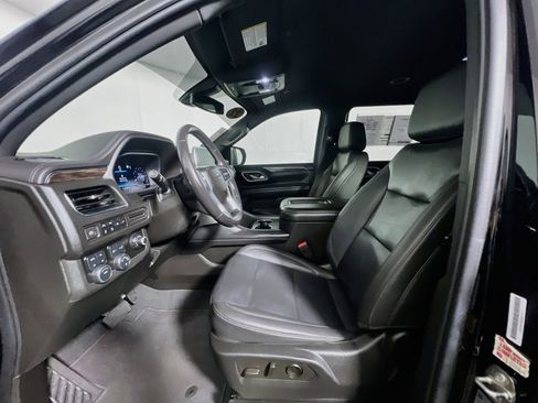 Used 2022 Chevrolet Suburban Z71 AWD/4WD image 14