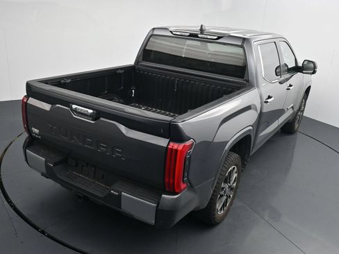 Used 2025 Toyota Tundra Limited AWD/4WD image 15