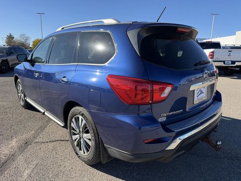 Used 2017 Nissan Pathfinder SL w/ SL Premium Package image 3
