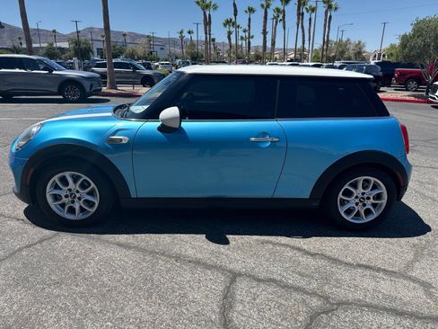 Used 2019 MINI Cooper 2-Door Hardtop FWD image 8