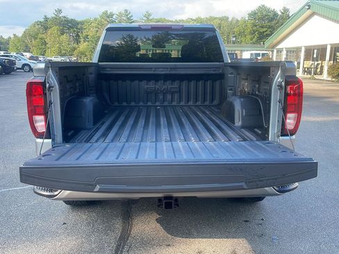 Used 2026 GMC Sierra 1500 Elevation w/ Elevation Select Package AWD/4WD image 4
