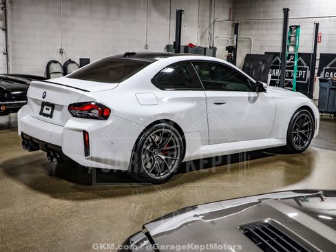 Used 2024 BMW M2 w/ Lighting Package image 25