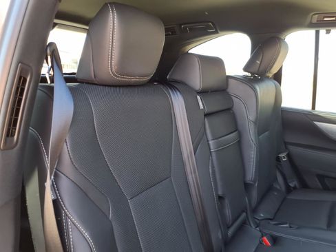 Used 2025 Lexus LX 600 F Sport AWD/4WD image 15