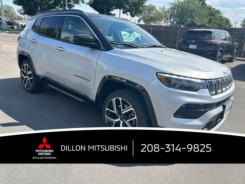 Used 2025 Jeep Compass Limited w/ Elite Group AWD/4WD image 23