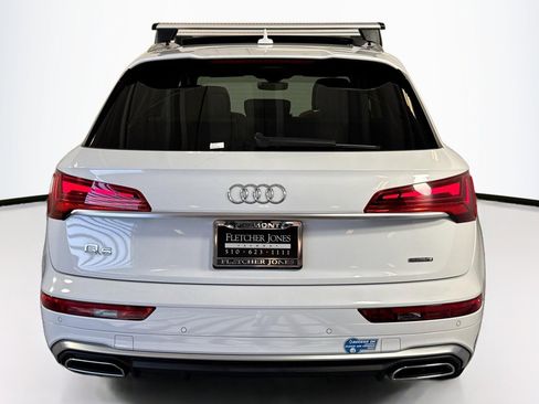 Used 2021 Audi Q5 e Premium Plus w/ Premium Plus Package image 6