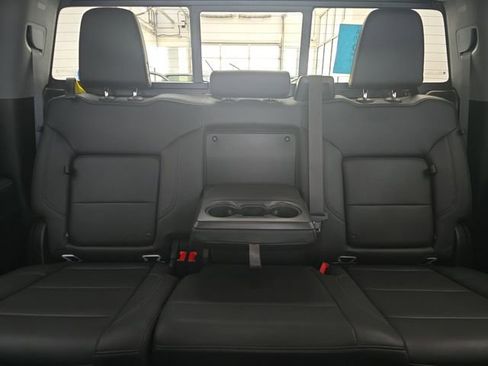 Used 2023 GMC Sierra 1500 SLT w/ SLT Convenience Package image 39