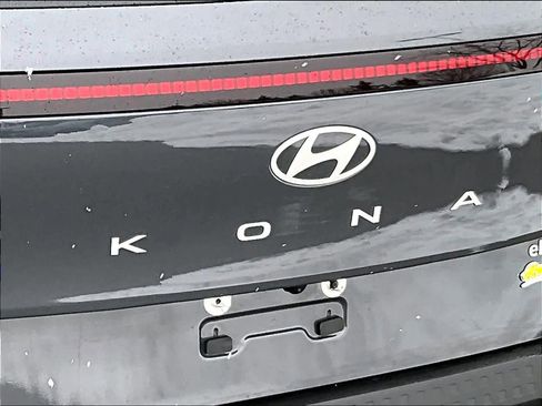 Used 2024 Hyundai Kona SEL image 26