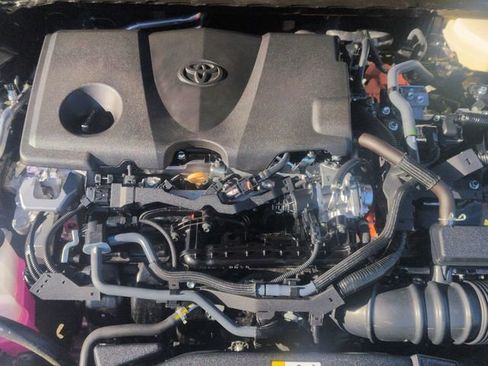 Certified 2025 Toyota Camry SE image 32