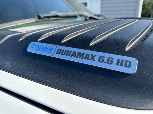 Used 2011 Chevrolet Silverado 2500 LTZ w/ LTZ Plus Package image 17