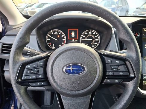 Used 2025 Subaru Crosstrek 2.0i Premium image 18