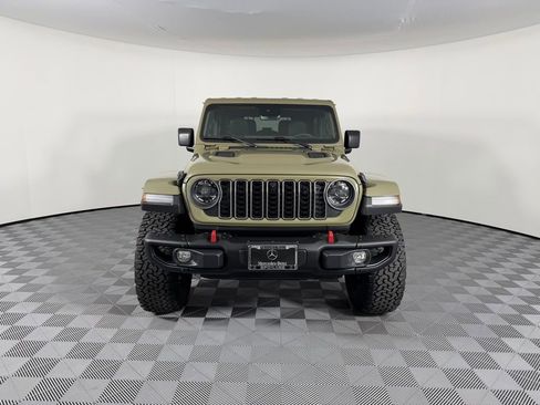 Used 2025 Jeep Wrangler Rubicon image 5