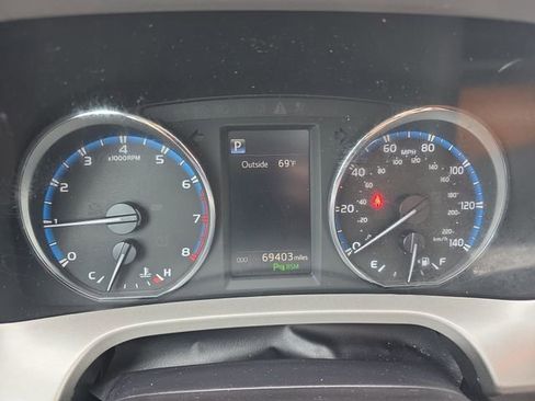 Used 2018 Toyota RAV4 Limited w/ Advanced Technology Package FWD image 27