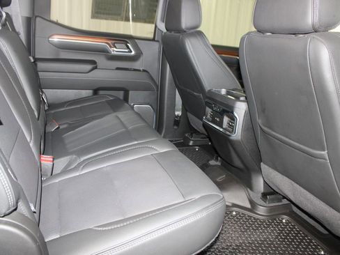 Used 2024 GMC Sierra 1500 Denali AWD/4WD image 33
