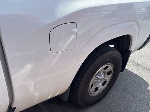 Used 2025 Nissan Frontier S image 23