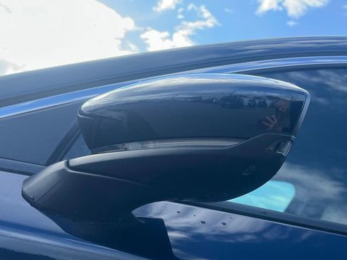 Used 2025 MAZDA MAZDA3 s image 11