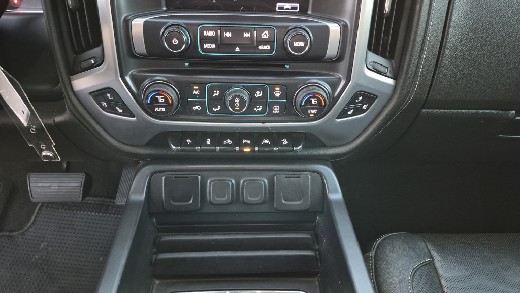 Used 2018 GMC Sierra 1500 SLT AWD/4WD image 17