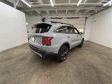 Used 2022 Kia Sorento SX Prestige image 6