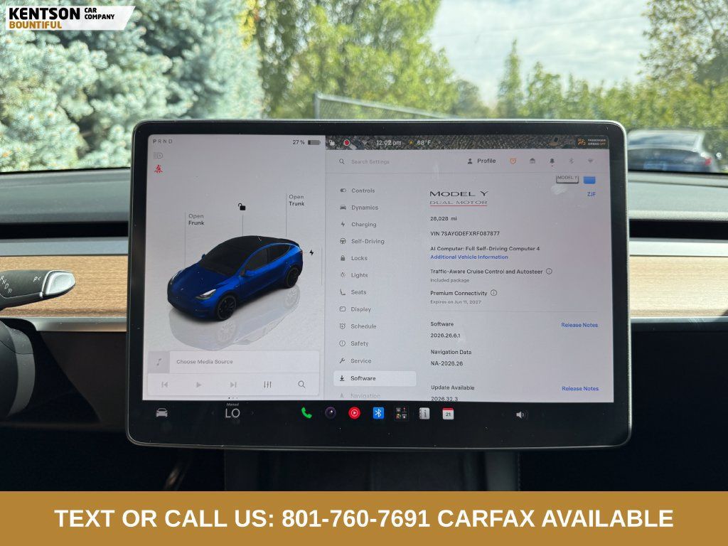 Used 2024 Tesla Model Y Performance AWD/4WD image 22