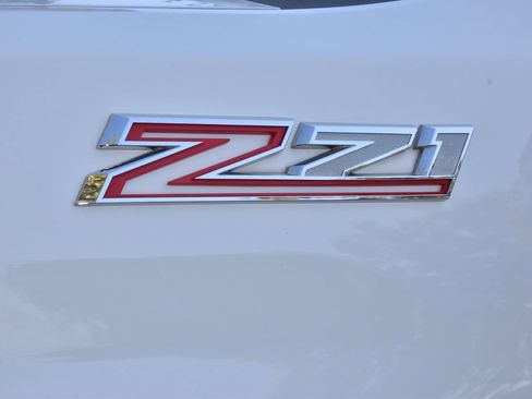 Used 2022 Chevrolet Silverado 2500 LTZ w/ LTZ Plus Package image 43