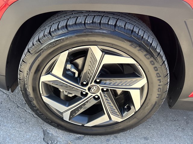 Used 2023 Hyundai Tucson Limited w/ Cargo Package FWD image 12