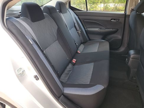 Used 2025 Nissan Versa SV FWD image 15