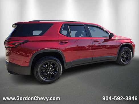 Certified 2023 Chevrolet Traverse LT FWD image 6