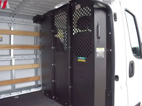 Used 2025 RAM ProMaster 2500 w/ U-Haul Equipment Group FWD image 26
