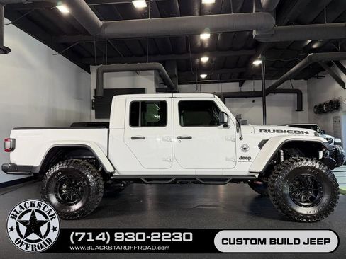 Used 2021 Jeep Gladiator Rubicon AWD/4WD image 1