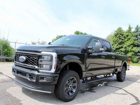 New 2026 Ford F250 XL w/ STX Appearance Package AWD/4WD image 25