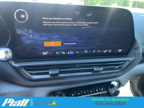 Used 2025 Chevrolet Silverado EV LT AWD/4WD image 26