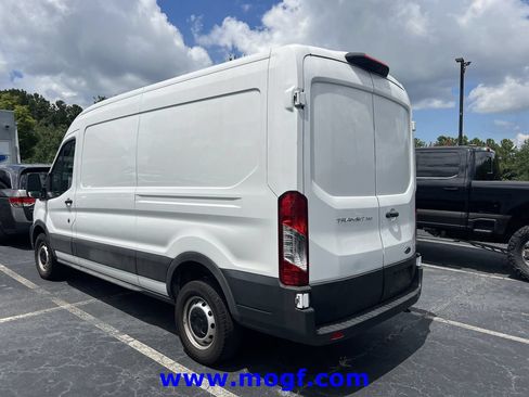 Used 2025 Ford Transit 250 148 Medium Roof RWD image 2
