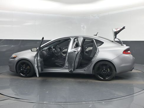 Used 2015 Dodge Dart SXT image 50