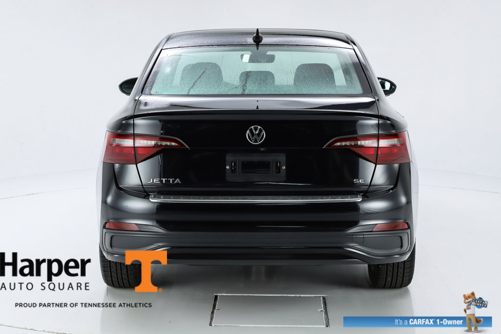 Used 2024 Volkswagen Jetta SE w/ Panoramic Sunroof Package FWD image 45