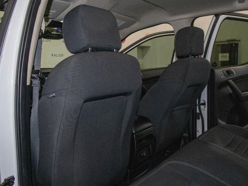 Used 2020 Ford Ranger XL w/ Equipment Group 101A Mid image 9