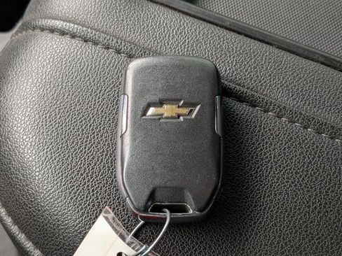 Used 2021 Chevrolet Silverado 2500 LT w/ Convenience Package image 31