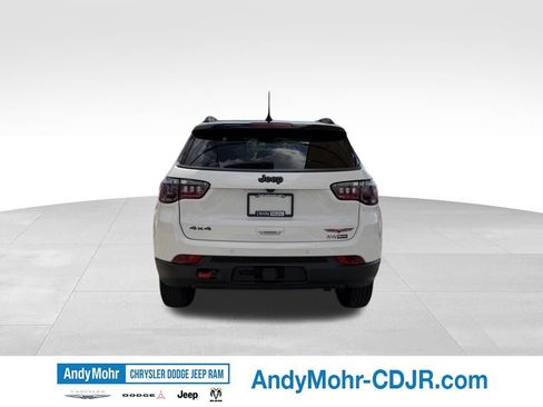 Used 2021 Jeep Compass Trailhawk w/ Trailer Tow Group AWD/4WD image 6