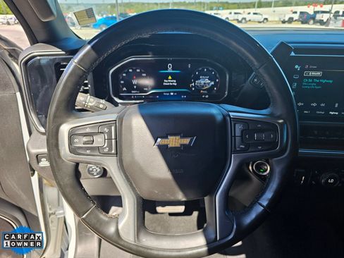 Used 2024 Chevrolet Silverado 2500 LT AWD/4WD image 18