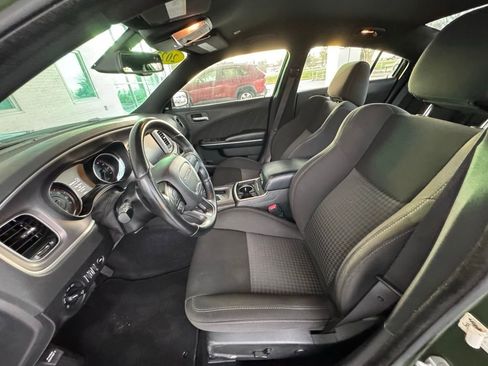 Used 2022 Dodge Charger GT image 11