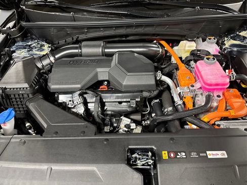 New 2026 Hyundai Tucson Blue SE image 13