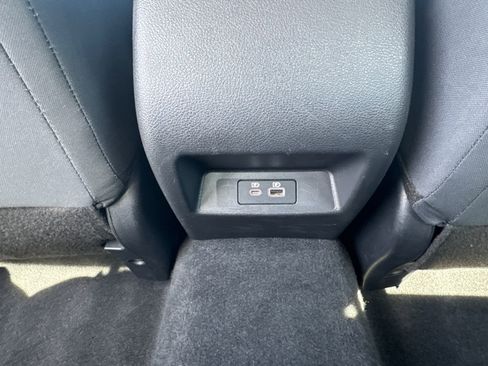 Used 2025 Nissan Altima 2.5 SV image 24