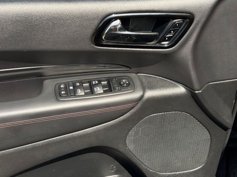 Used 2024 Dodge Durango GT AWD/4WD image 14