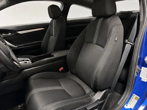 Used 2019 Honda Civic EX image 12